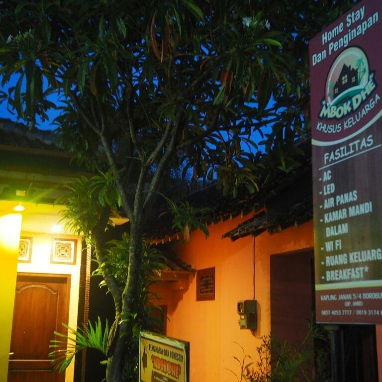 Penginapan & Guest House Mbok Dhe Borobudur 马格朗 外观 照片